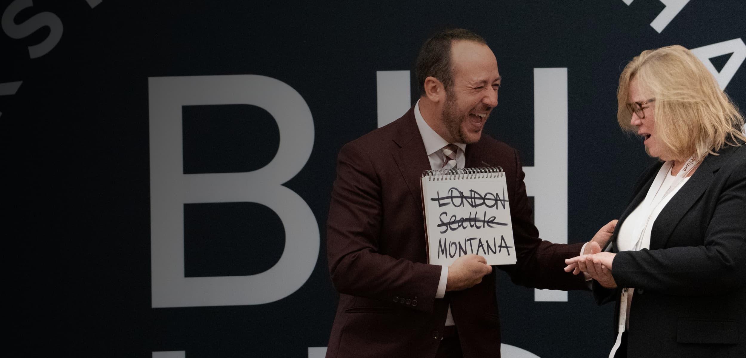 Stage mentalism show for a large Orlando audience